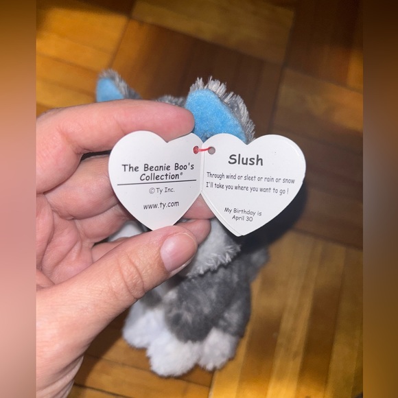 Ty Beanie Boos Slush great wolf Ty Silk Exclusive, 6" Plush - Picture 6 of 7